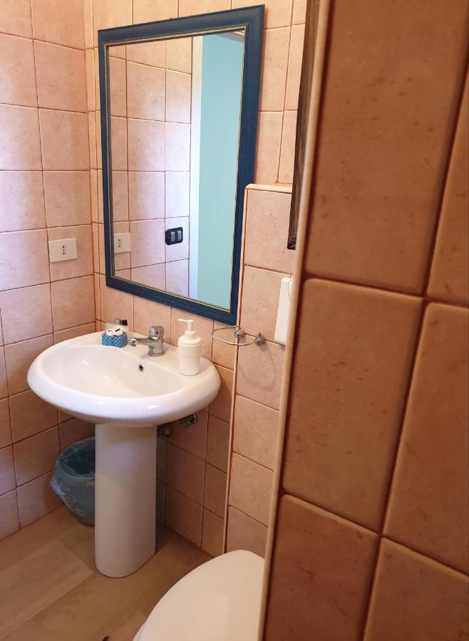 B&B Villa Del Sole Gizzeria Extérieur photo