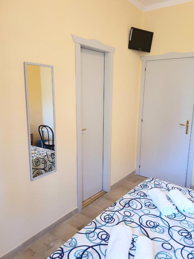B&B Villa Del Sole Gizzeria Extérieur photo