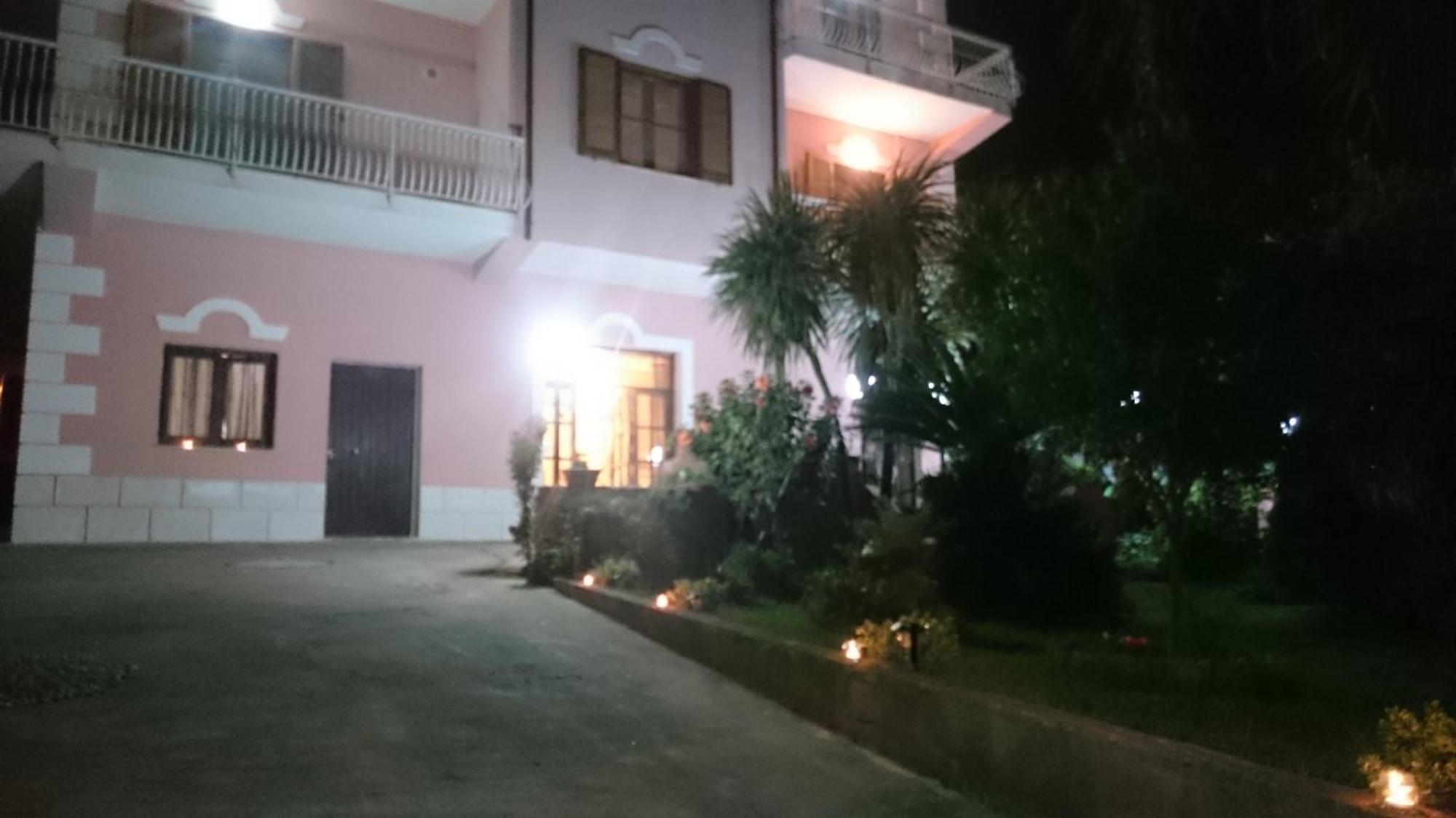 B&B Villa Del Sole Gizzeria Extérieur photo
